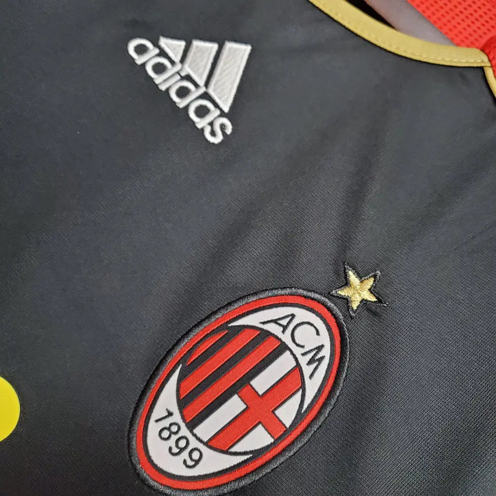 Camisa Retrô AC Milan 2006/06 Terceira Camisas de Futebol