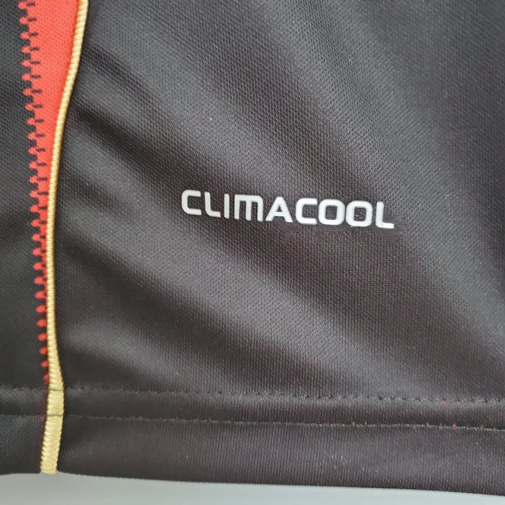 Camisa Retrô AC Milan 2010/11 Home Camisas de Futebol