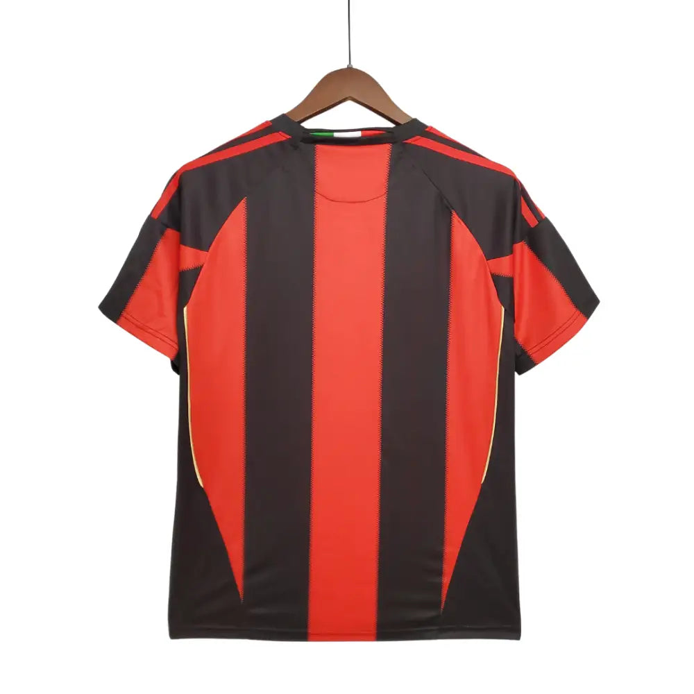 Camisa Retrô AC Milan 2010/11 Home Camisas de Futebol
