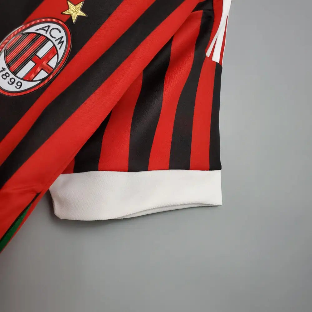 Camisa Retrô AC Milan 2011/12 Home Camisas de Futebol