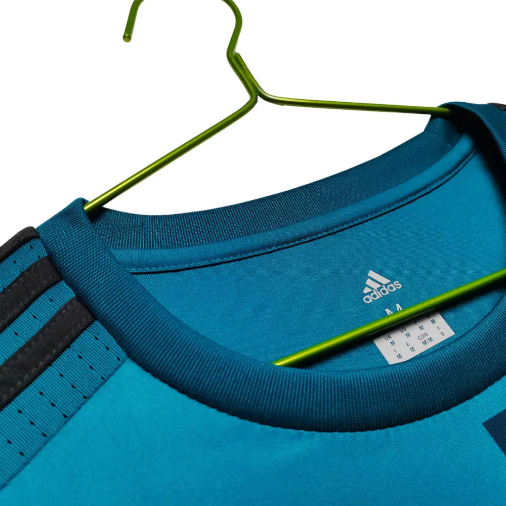 Camisa Retrô Real Madrid 2017/18 Third Camisas de Futebol