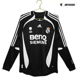 Camisa Retrô Real Madrid Manga Longa 2006/07 Away