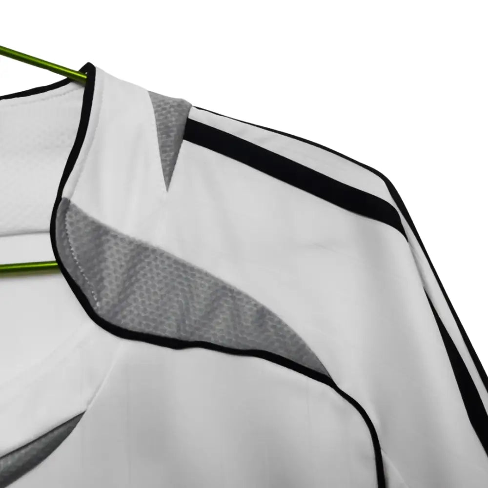 Camisa Retrô Real Madrid Manga Longa 2006/07 Home Camisas de Futebol