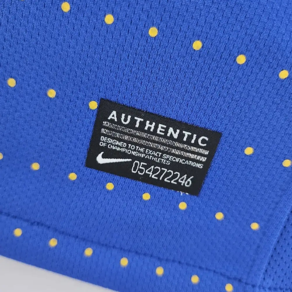 Camisa Retrô Seleção Brasileira 2010/11 Away