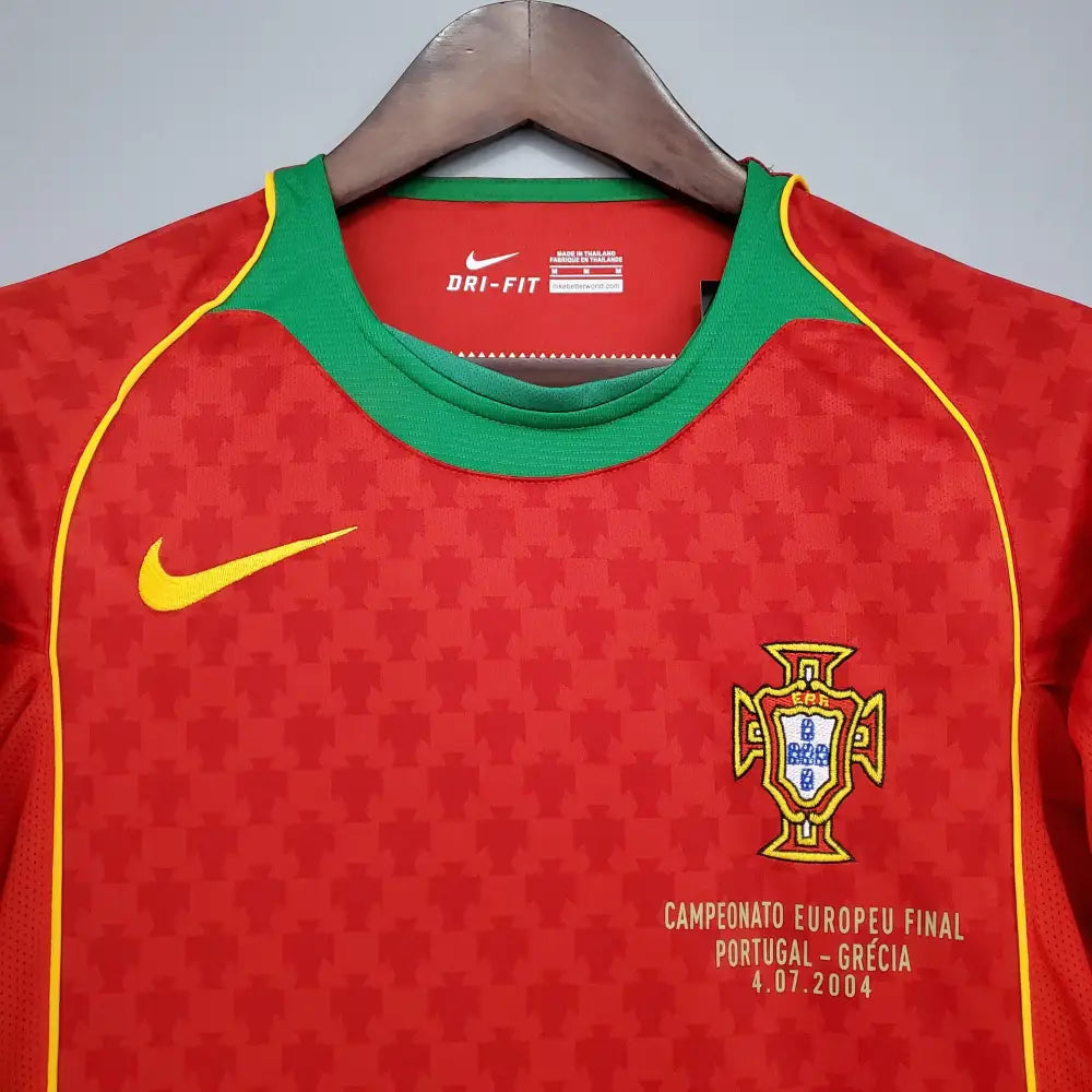 Camisa Retrô Seleção Portugal 2004/04 Home Camisas de Futebol