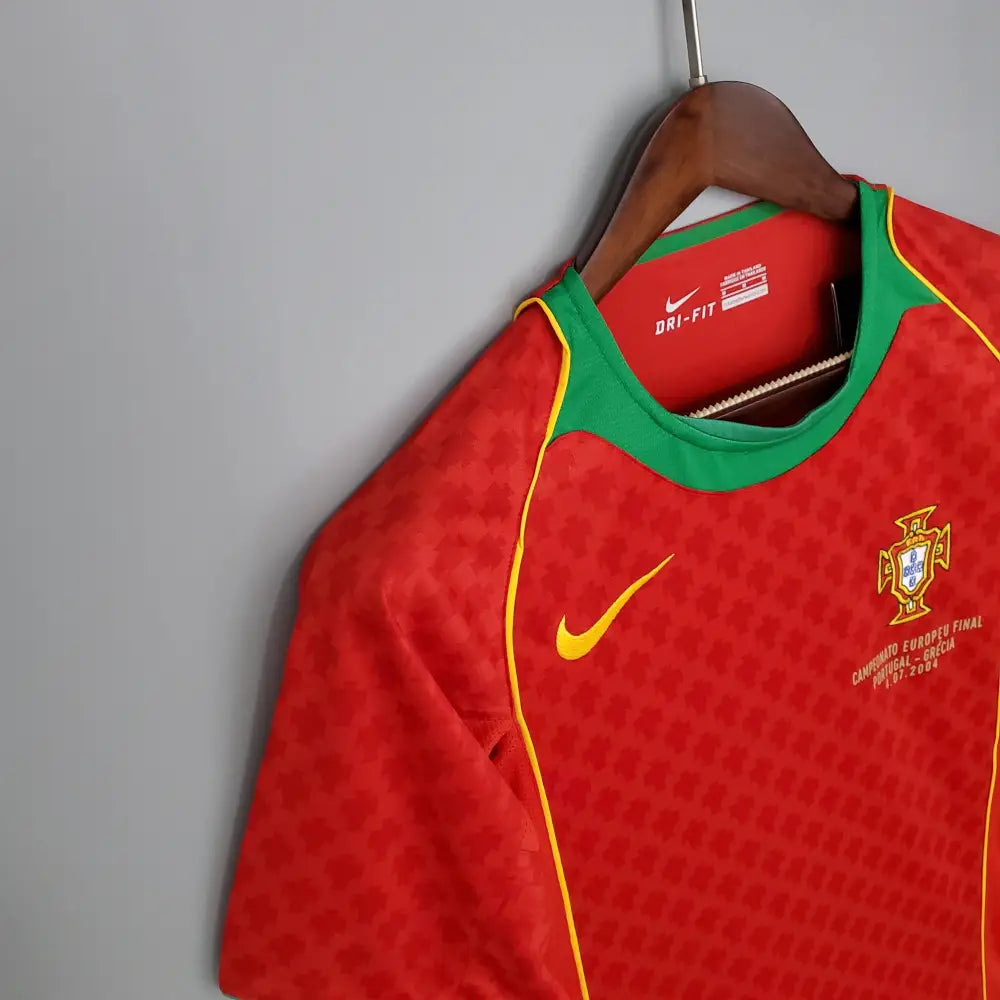 Camisa Retrô Seleção Portugal 2004/04 Home Camisas de Futebol