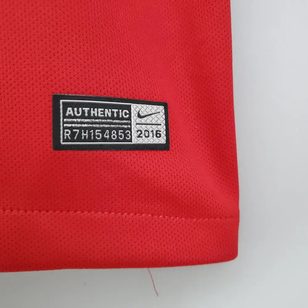 Camisa Retrô Seleção Portugal 2016/16 Home Camisas de Futebol