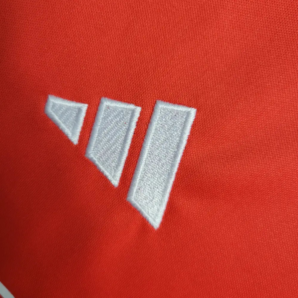 Regata Internacional 2023/24 Home Camisas de Futebol